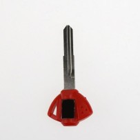 insert clé rouge Suzuki moto
