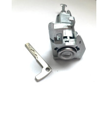 Mercedes C-Class W203 cylinder door lock