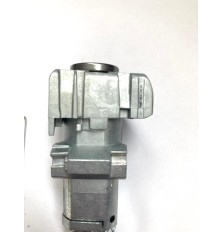 Fechamento da porta do cilindro de Mercedes C-Class W203